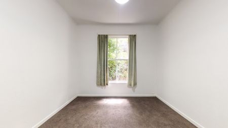 16A Highbury Road, Highbury - Photo 5