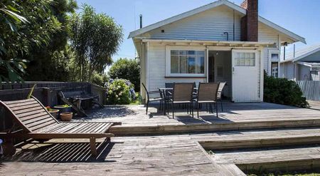 POWNALL ST, MSTN - 3 BDRM - $550 P/W - Photo 3