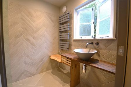 Fore Street, West Looe, Looe, Cornwall, PL13 - Photo 4