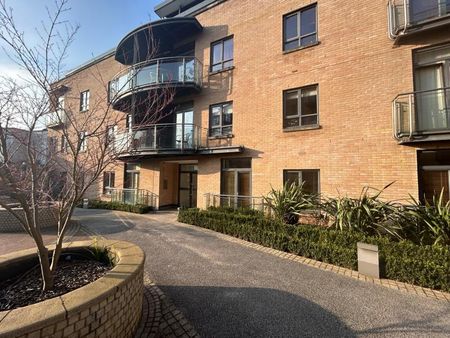 Trinity Gate, Guildford, Surrey, GU1 - Photo 5
