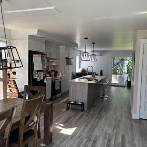 Condo haut de gamme à St-Jérôme 5 1/2 - Photo 2