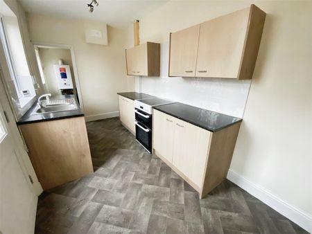 2 BED Terraced House To rent - Photo 4