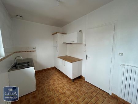 Location Appartement 6 pièces 129m² ALENCON 61000 - Photo 3