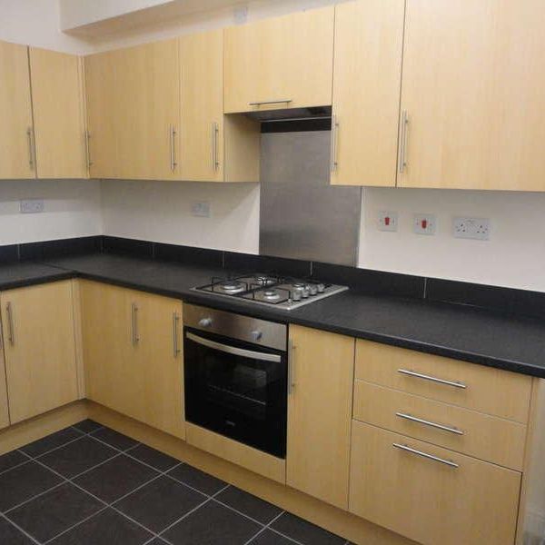 Far Gosford Street, Stoke, Coventry, CV1 - Photo 1