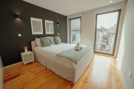 Rua 1.º de Maio, Vila Nova de Gaia, Porto 4430-177 - Photo 5