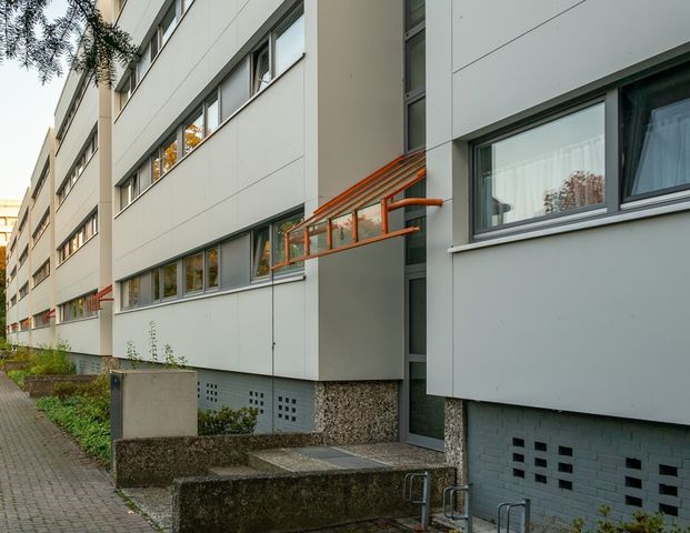 Ihr neues Zuhause in Detmerode– 3 Zimmer mit Charme, Loggia und Blick ins Grüne - Foto 1