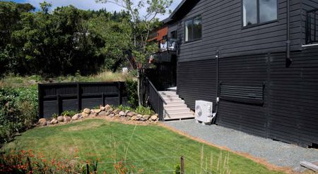 Warm, new 3brm home in Broadbay - pet friendly! - Photo 4