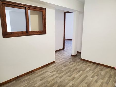 Location Appartement 2 pièces 53m² - Photo 3