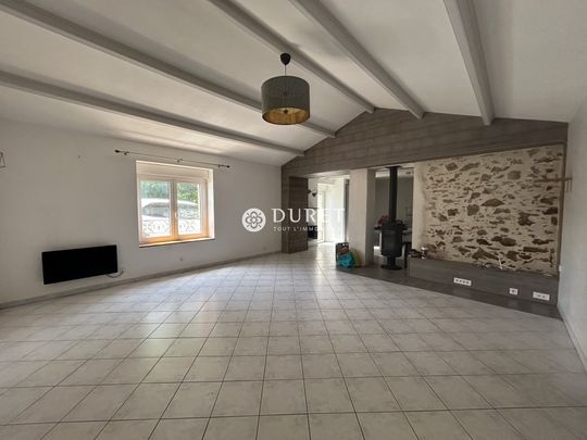 Location Maison 3 pièces 103m² LA ROCHE SUR YON 85000 - Photo 1