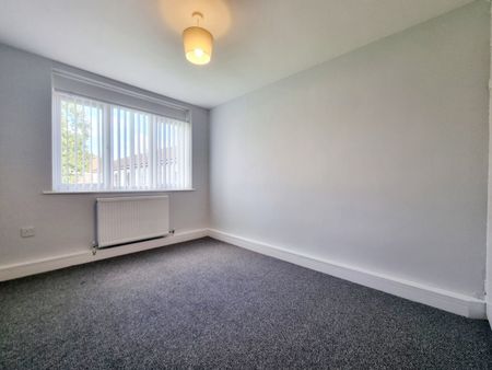 Property To Rent Beaconsfield, Prescot, L34 | 3 Bedroom Apartment through Little Estate Agents - Photo 2