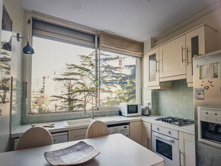 TRES BEAU MEUBLE AVEC 3 CHAMBRES SURESNES - Photo 5