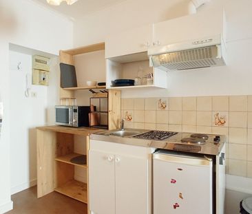 Location Appartement 1 pièce 24m² NANTES 44000 - Photo 2