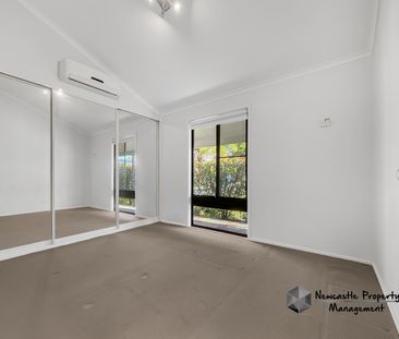 192 Aries Way, Elermore Vale - Photo 3
