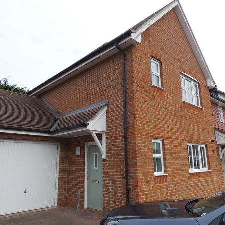 Wye Green, Herne Bay, CT6 5UF, Kent - Photo 3