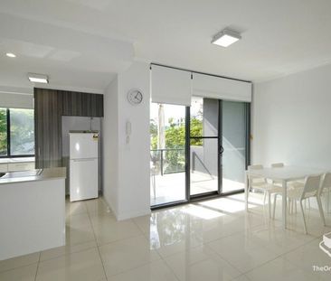 Furnished two bedrooms at central of Toowong - Photo 2