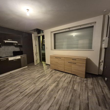 Location Appartement 2 pièces 20m² BETHUNE 62400 - Photo 3