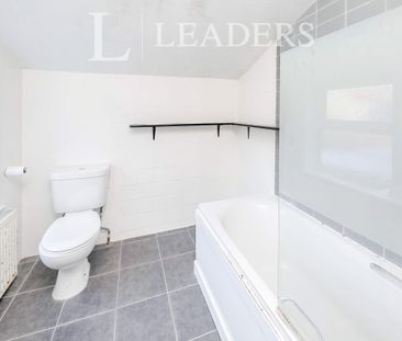 3 bedroom terraced to rent Green Hills Road, Norwich NR3 3ET - Photo 3
