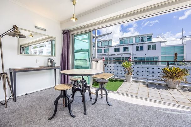 Princes Wharf 1-bedroom Full Furnished - Photo 1