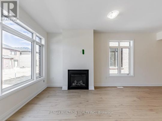 18 DAFFODIL ROAD - Photo 1