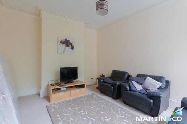 1 bedroom in a house share to rent - Photo 1