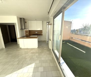 À louer, Hyères, centre ville, terrasse - Photo 4