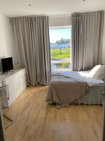 Spårljusvägen 6 B - Foto 3