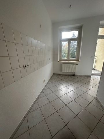 Helle Wohnung in ruhiger Kaßberglage mit Südbalkon und PKW-Stellplatz - Photo 4