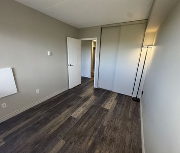 For Lease - 144 Queen Street Unit# 403, Clarington, Ontario - Photo 3