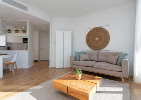 Carrer de Provença, Barcelona, Catalonia 08037 - Photo 2