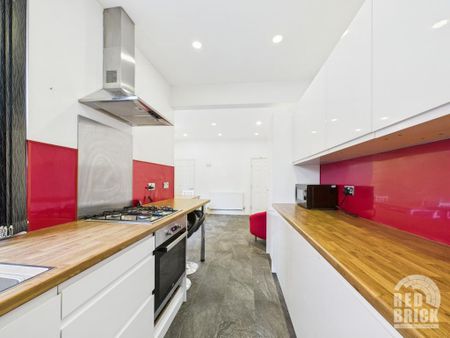 2 bedroom terraced house to rent - Photo 5