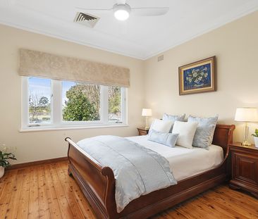 4 The Boulevarde, Cheltenham NSW 2119 - House For Rent | Domain - Photo 3