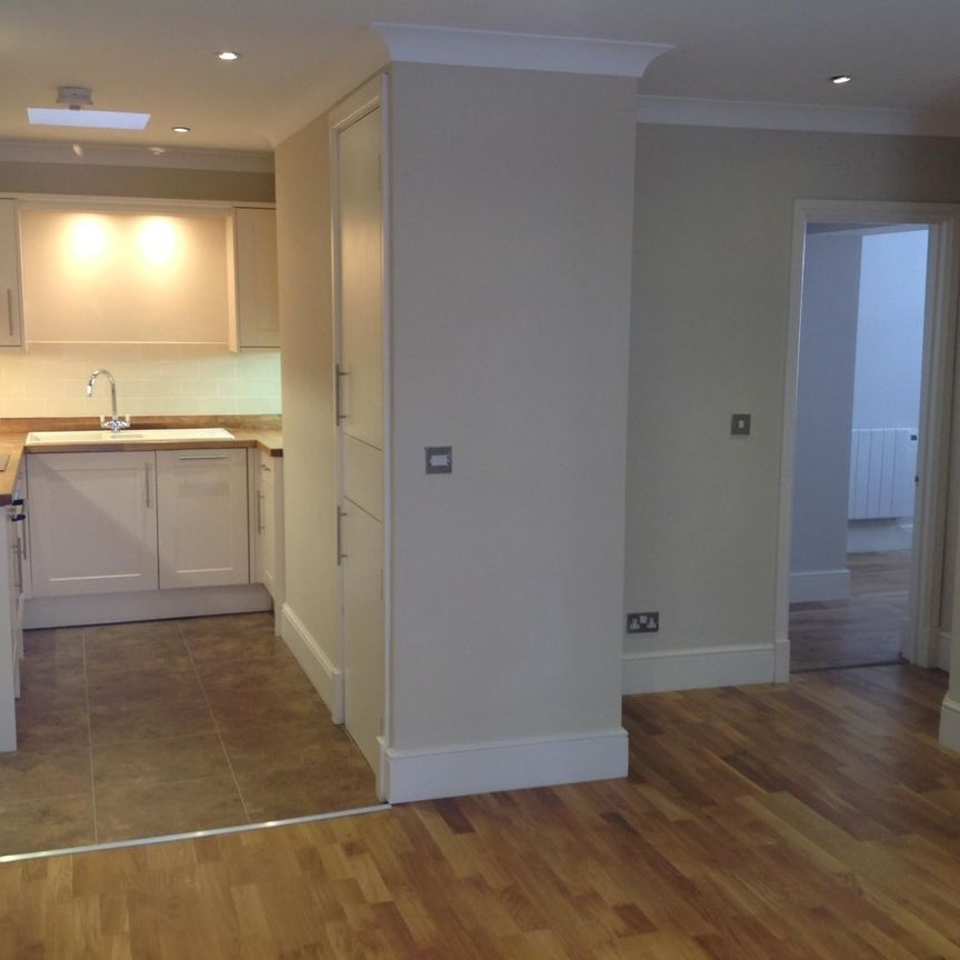 1 Bed Self Contained Flat in the ‘Village Area’ of Tunbridge Wells - Photo 1