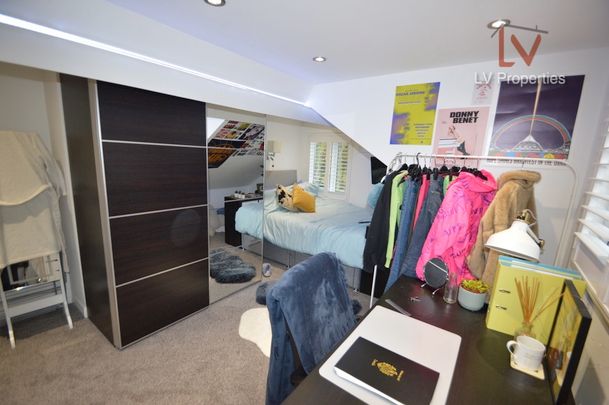 Hartley Avenue - Photo 1
