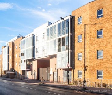 1 bedroom Flat To Let - Photo 1