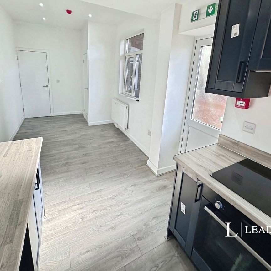 1 bedroom house to rent King Street, Cross Heath, Newcastle, Staffordshire, ST5 - Photo 1