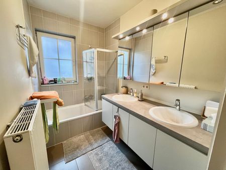 Twee slaapkamer appartement met staanplaats - Photo 5