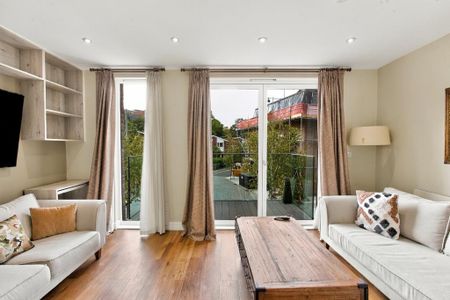 5 bedroom terraced house to rent - Photo 2