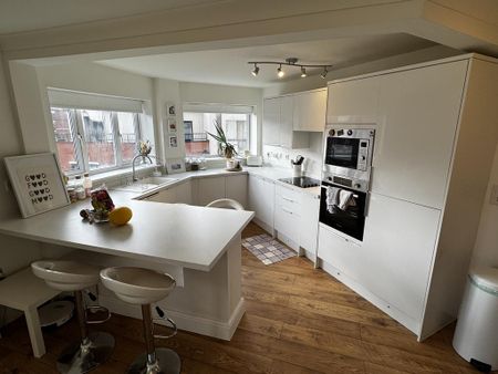 2 bedroom apartment to rent - Photo 5