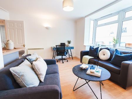 2 bedroom flat to rent - Photo 4