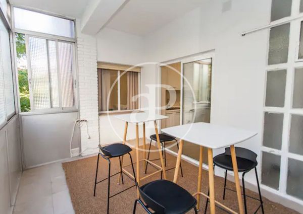 Flat for rent in Valdeacederas (Madrid)