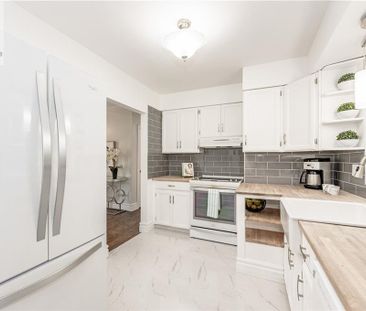 388 APPLEBY Line, Burlington, Ontario, L7L2X8 - Photo 5