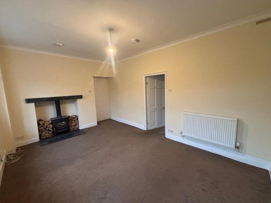 4 bedroom farm house to rent - Photo 1