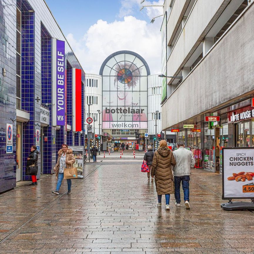 Appartement te huur: Vitus Beringstraat 127 1363 LR Almere - Foto 1