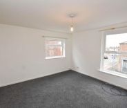 1 bed Flat for Rent - Photo 3
