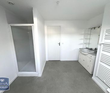 Location Appartement 3 pièces 113m² CHINON 37500 - Photo 3