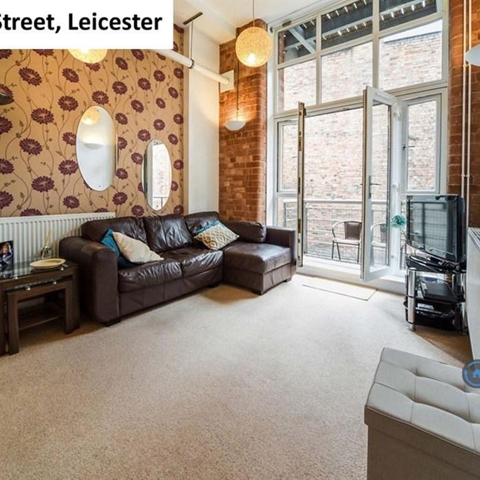 1 bedroom flat to rent - Photo 1