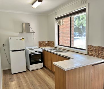 Freshly Updated Two-Bedroom Apartment in the Heart of Box Hill - Photo 5