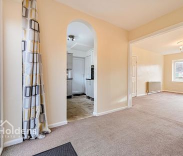 3 bedroom semi-detached house to rent - Photo 3