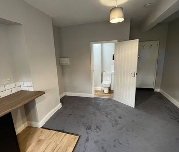 Studio Flat, Nottingham Road, NG6 - Photo 6