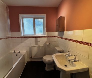 Western Road - Photo 5